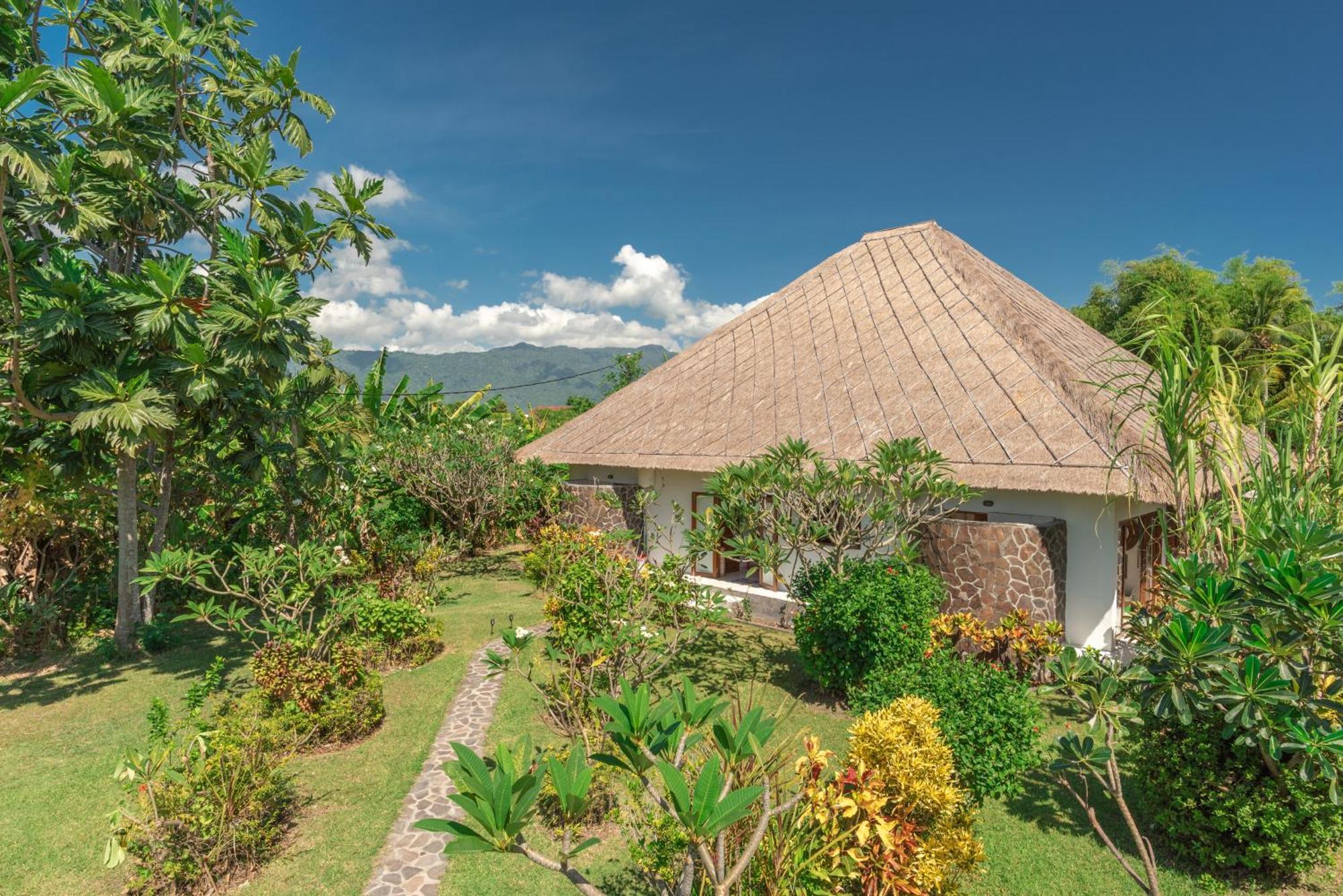 Absolute Beach Front Villa 乌明亚 外观 照片