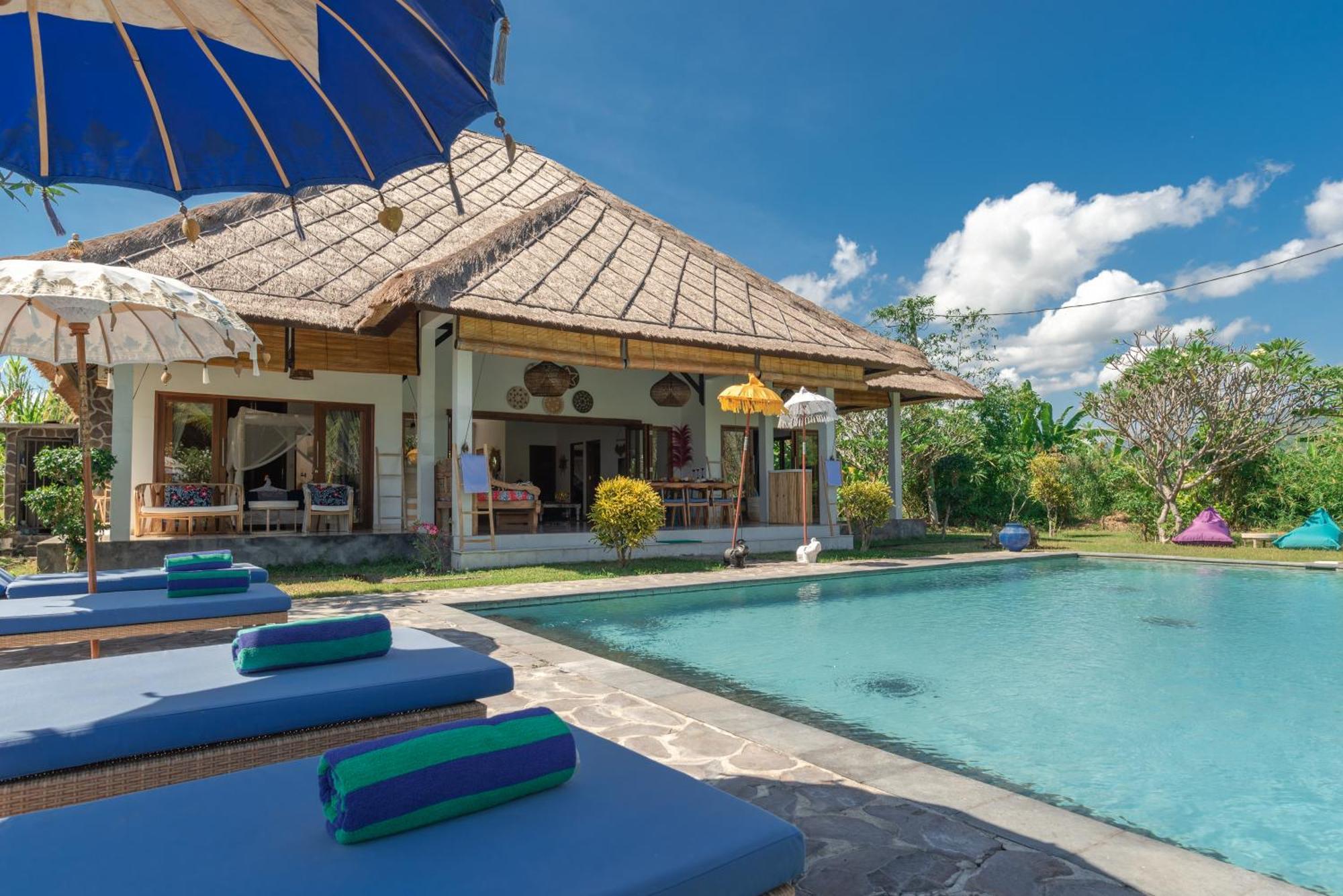 Absolute Beach Front Villa 乌明亚 外观 照片