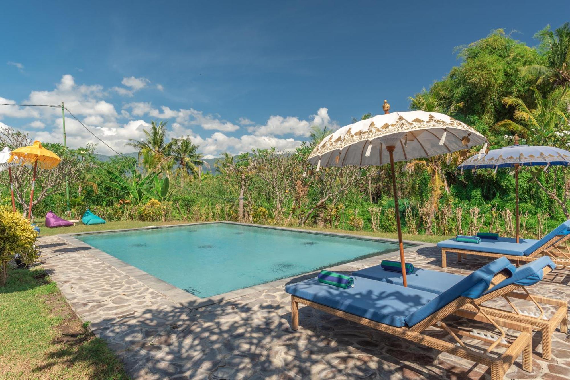 Absolute Beach Front Villa 乌明亚 外观 照片