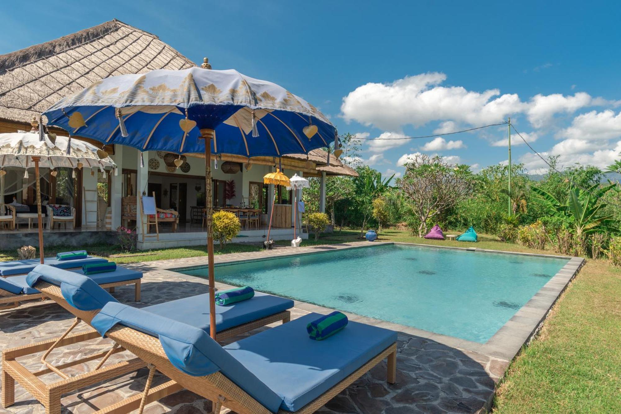 Absolute Beach Front Villa 乌明亚 外观 照片